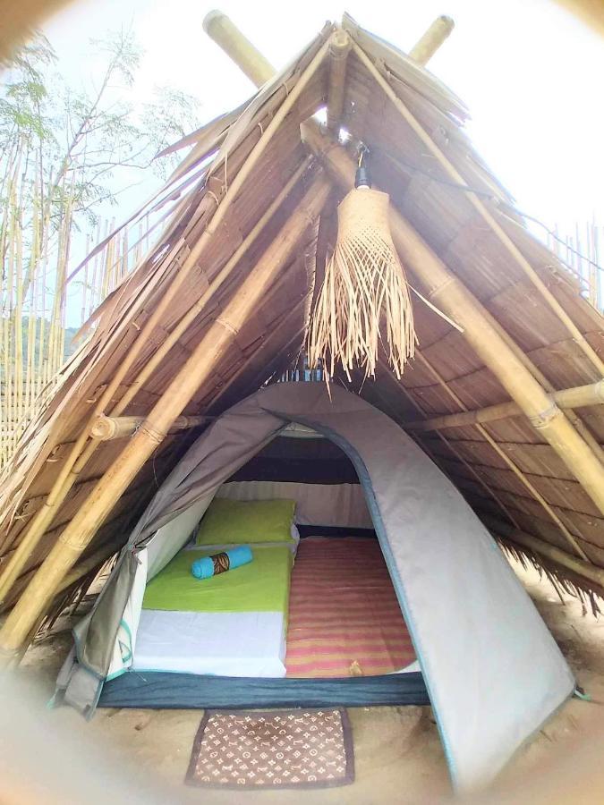Bucana Kamp Payapa Beachfront Эль-Нидо Экстерьер фото